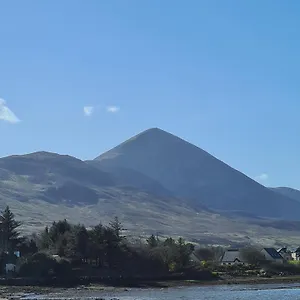 Quay Village 16 Westport