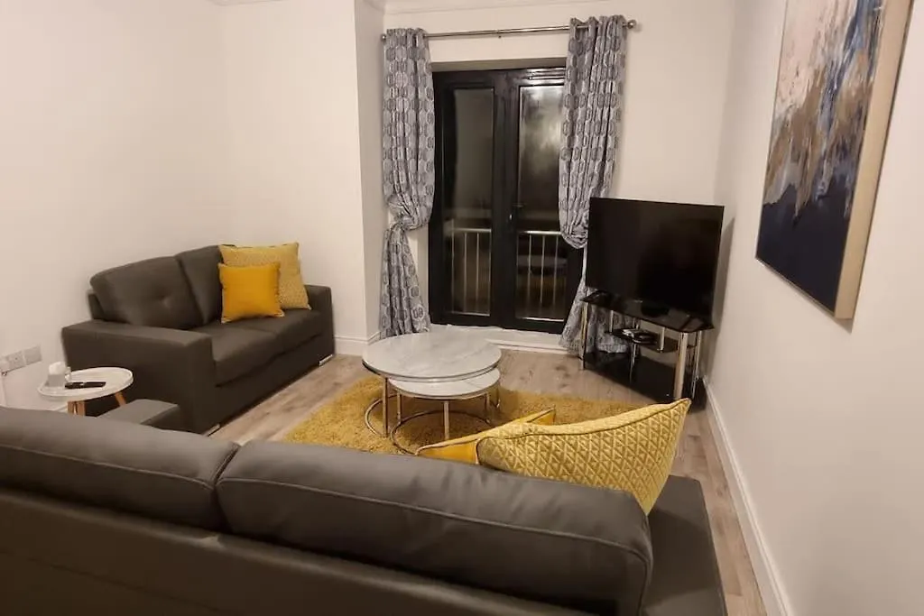 2 Bed Gated Apartment Westport 15 The Anchorage The Quay F28 V342