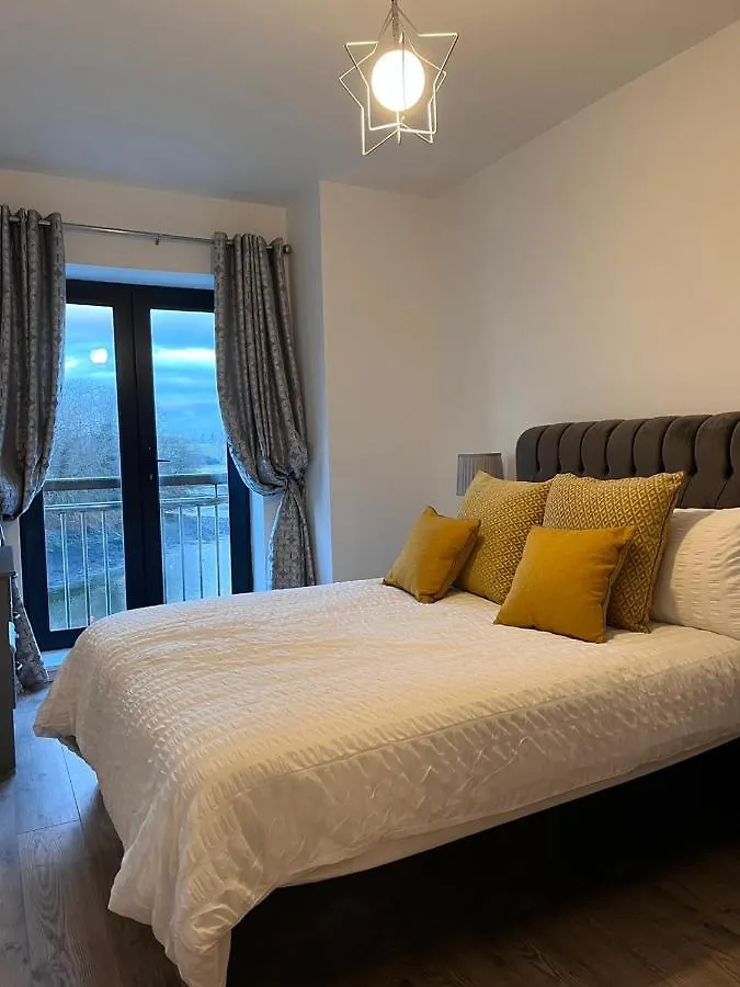 2 Bed Gated Apartment Westport 15 The Anchorage The Quay F28 V342